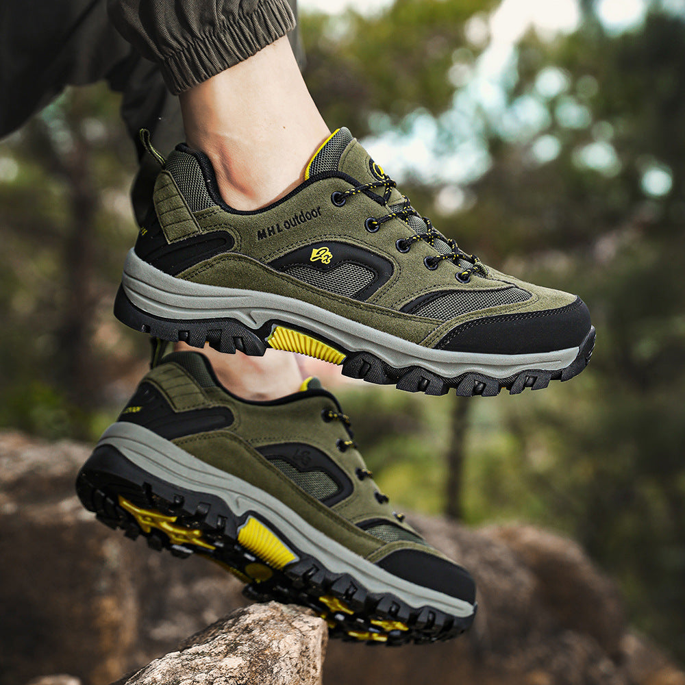 Soft Bottom Large Size Men's Waterproof Non-slip Mountain Climbing Sneakers